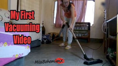 Vacuuming In Pyjama Pants And Nike Slides With Socks Voyeur Vacuum Cleaning Fetish Missbohemianx