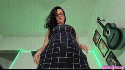 Goth BBW: Farting In Her Slave