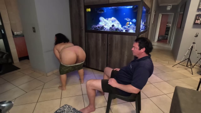 Brown BBW Slut Sucking My Cock After She Gave Me A Strip Dance