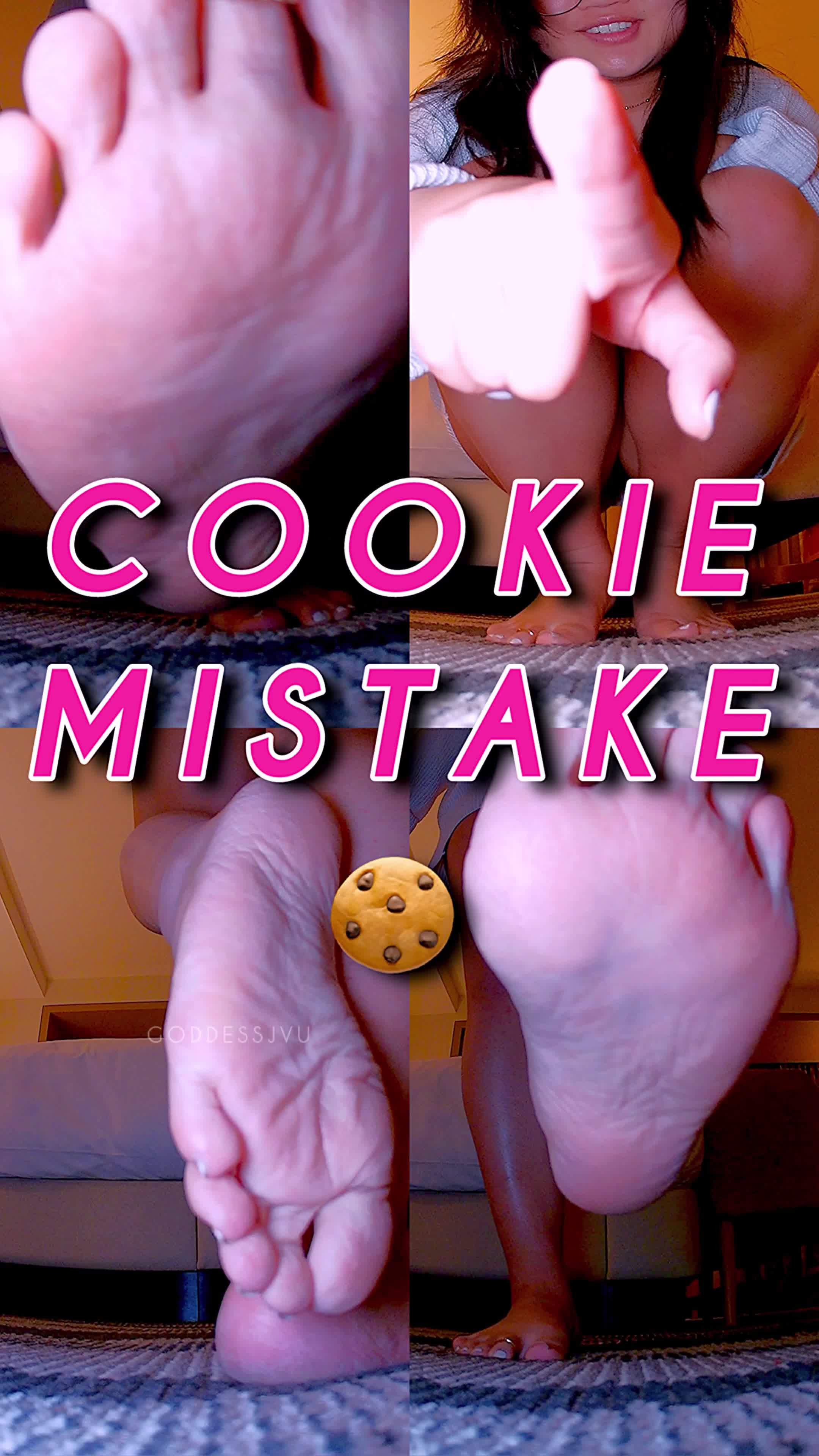 Cookie Giantess