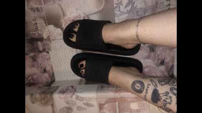 Slider Foot Worship