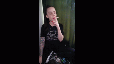 Smoking Camel Crush Wearing Converse