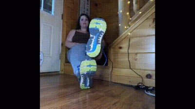 Undressing My Big Wide Size 15 Feet
