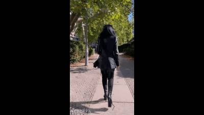 Mistress Kennya Will Fuck Your Brain And Your Credit Cards