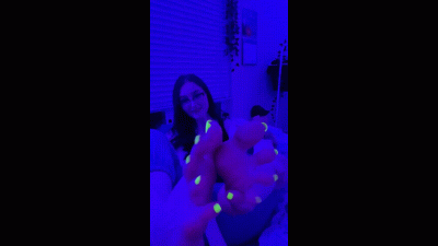 Self Worship On Neon Toes