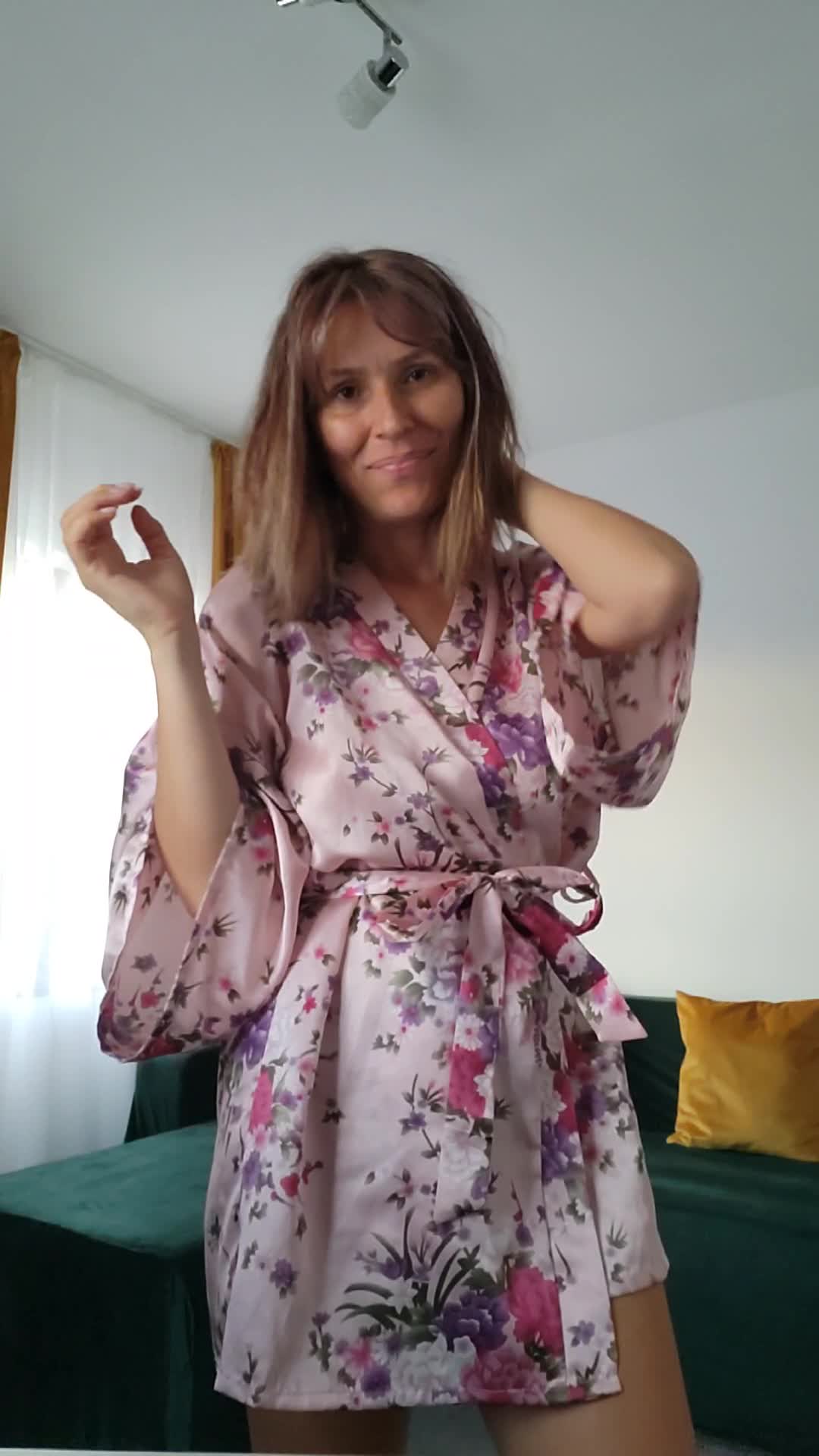 Cuckold Story Telling Time