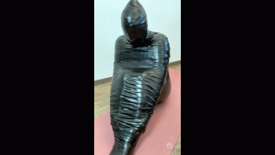 Yy37 Sitting Mummification