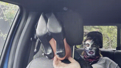 Tickled In The Car