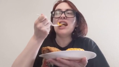 Greasy Fingers From Eating Chicken