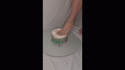 Cake Smashing