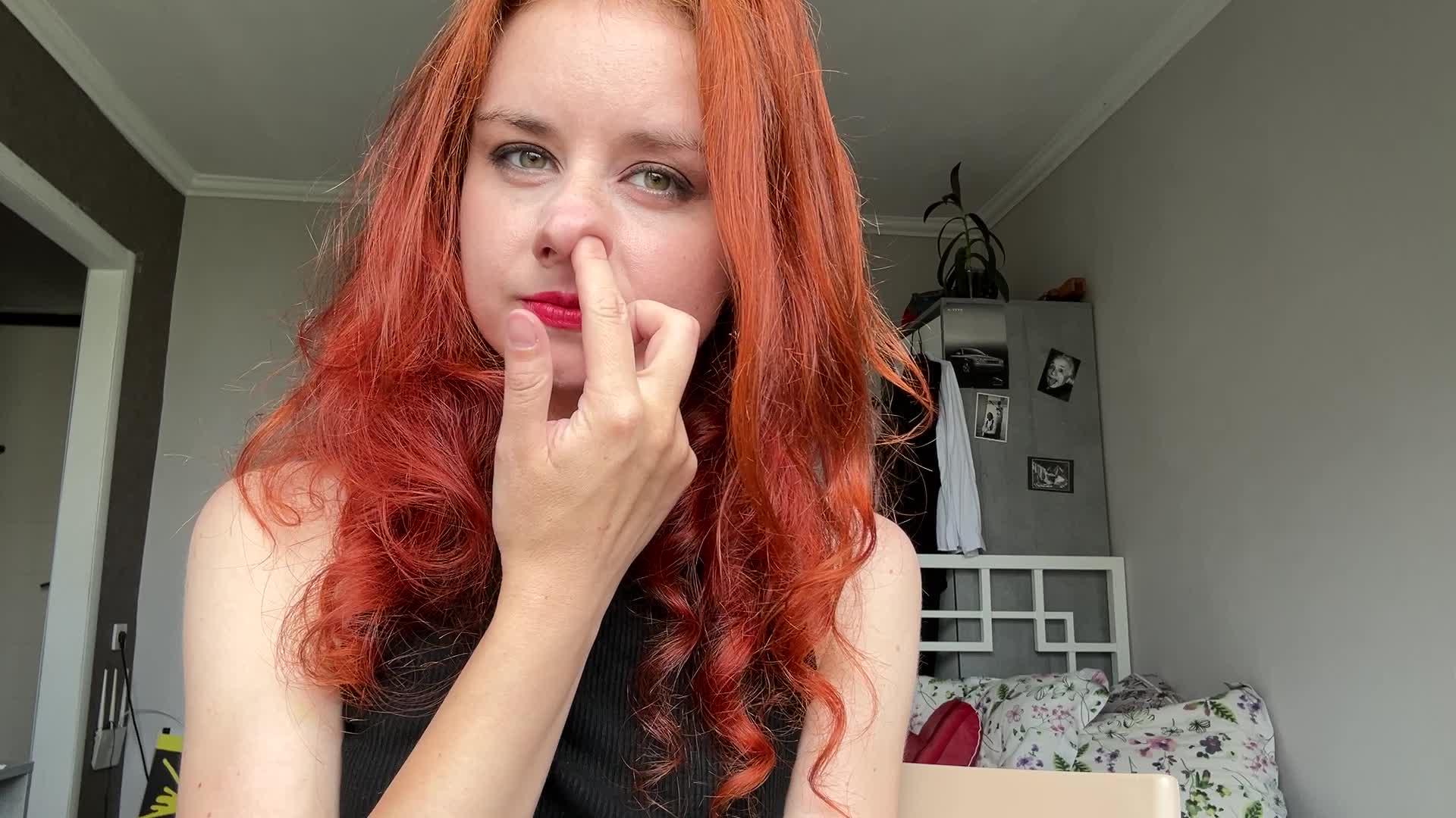 Nose Picking Fetish