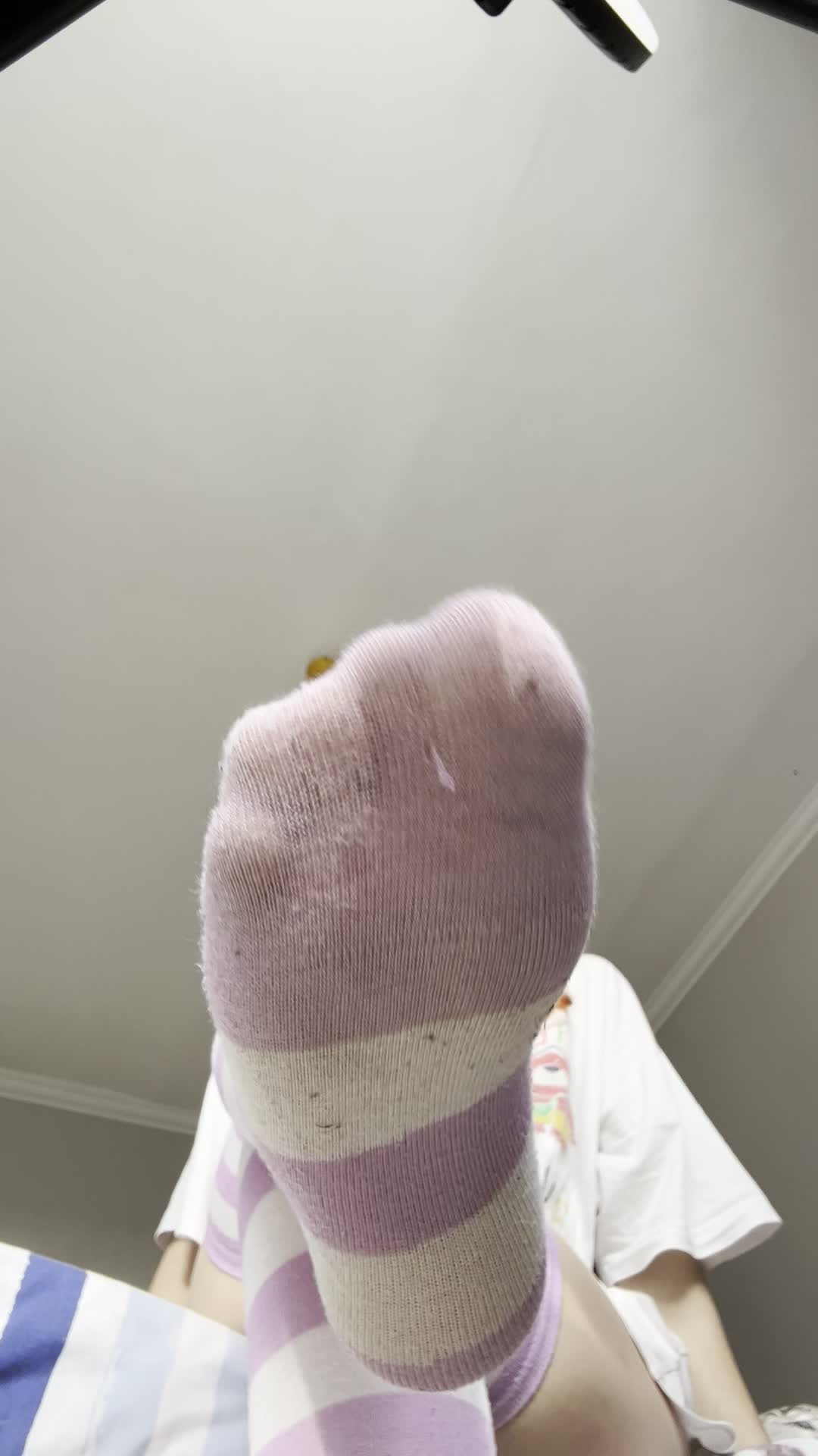 Toe Wiggles In Socks!