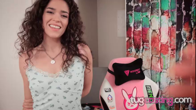 Tug Casting Quickies! Victoria Voxxx's Audition: From Interview To Handjob