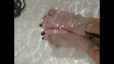 Bathtub Feet