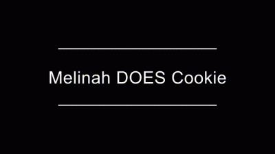 Melinah Does Cookie