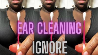 Ear Cleaning Fetish: Ignore