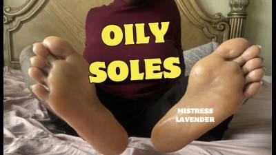 Rubbing Oil On My 9 1/2 Black Feet: Mistress Lavender
