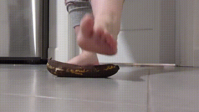 Food Smushing And Crushing! Watch Me Destroy That Mushy Brown Banana Between My Toes