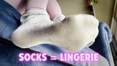 Socks Are Like Lingerie For Beta Men Gooning Session 31