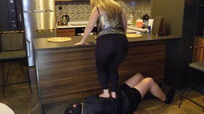 Deepfeet And Crushing Him With No Mercy ;) (Eng Subtitle)