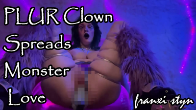 Plur Clown Spreads Alien Love