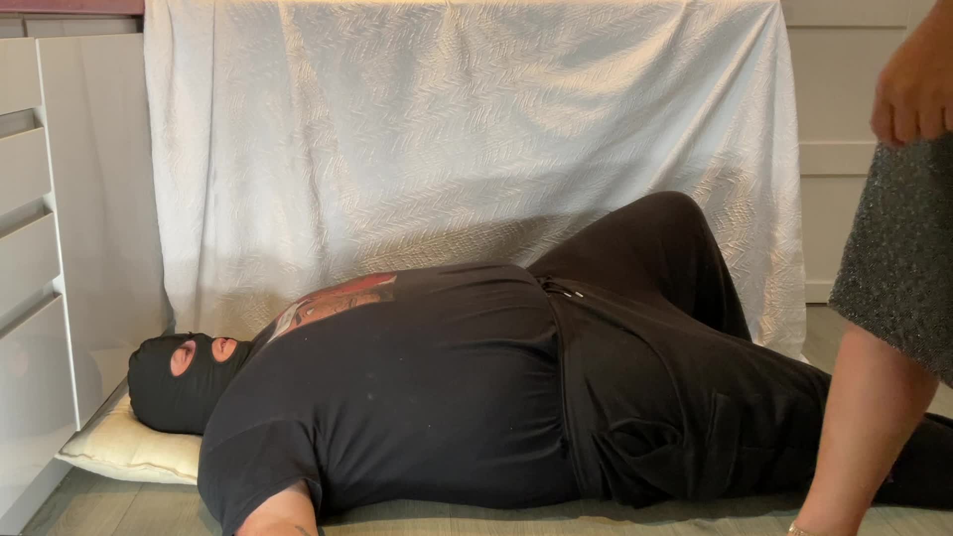 Miss Kalisoles- Testing My Party Heels On Your Body Before I Head Out