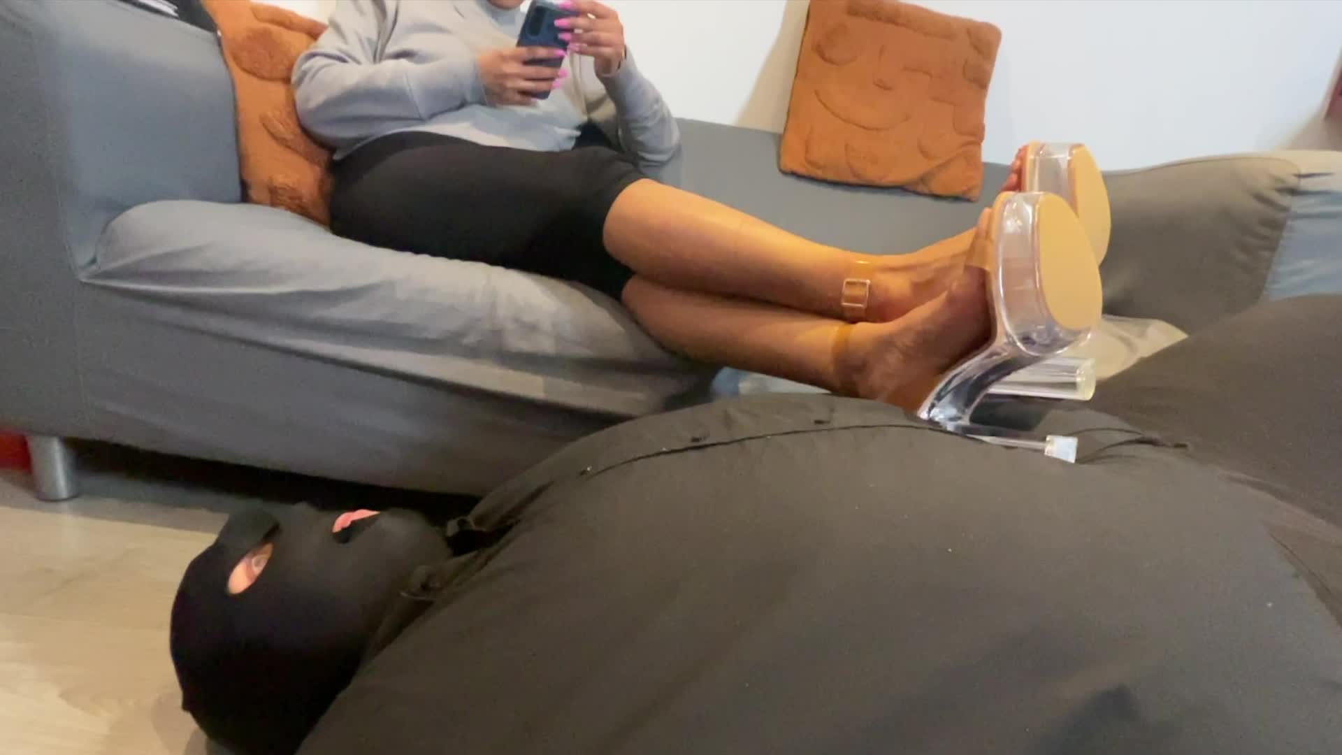 Candytoes- Resting My Platform Heels On Your Chest
