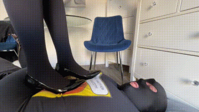 Jenna Stockings & Stilettos