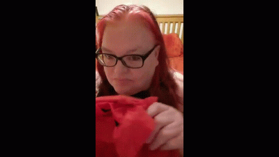 Domme Exploring Self Gagging