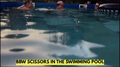 BBW Scissorhold In The Swimming Pool HD Quality Version
