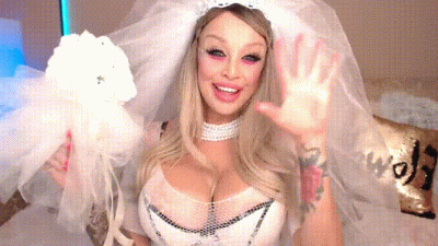 Naughty Bride Desperate To Suck