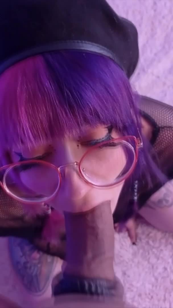 Wow! Cute Sexy Hot Step-Sis Giving Great Head + Huge Blast All Over Here Face