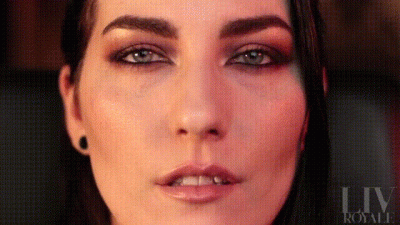 ASMR Repetition Word: Slut