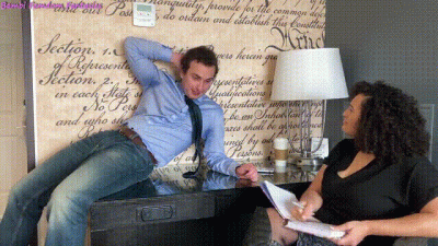 Kk Qing's Office Foot Domination