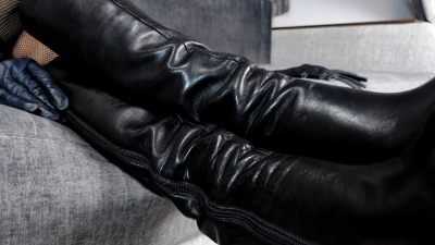 Trapped Between My Boots (HD)