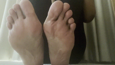 Soles And Bending Toes