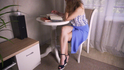 Sexy Legs In Over The Knee Slit Skirt Voyeur Video