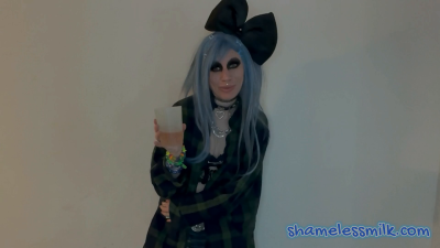 Humiliating Homewrecking Looner Exhibitionist Party Girl