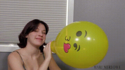 My First Ever Balloon Blow2Pop