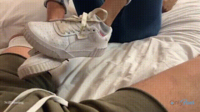 Shoot Your Cum On My Dirty Socks (Sockjob)