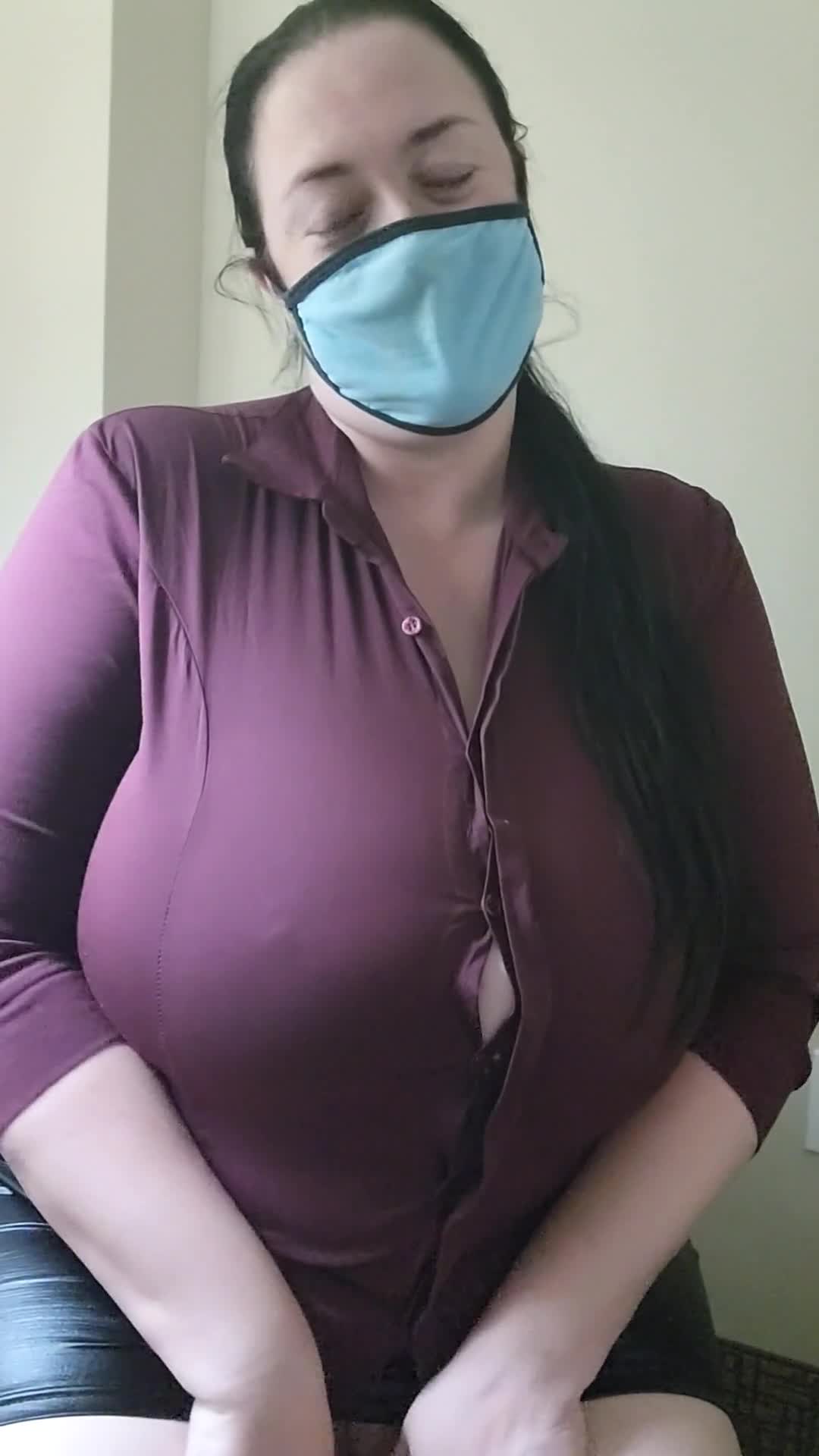 Judyjugs in a provocative pose showcasing her assets