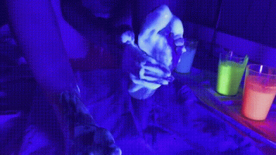 Glow In The Dark Uv Gunging - Legs & Feet!