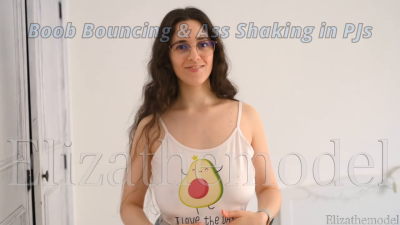 Boob Bouncing And Ass Shaking In Pjs