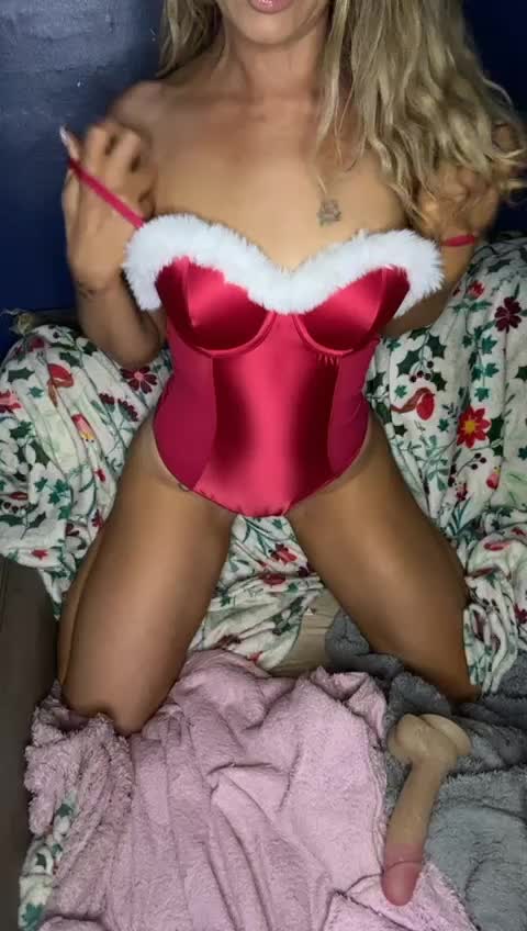 Mrs Claus Dick Sucking POV
