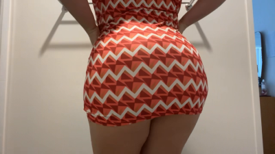 Mesmerising Ass Shaking