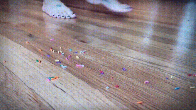 Giantess Raven Punishes Greedy Tinies