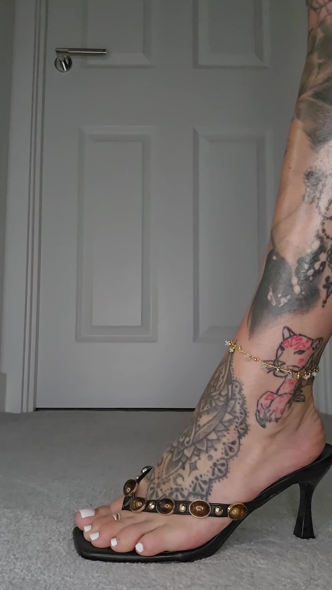 Shoe Fetish Tease