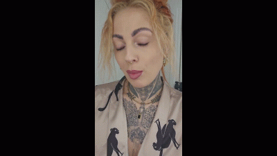 Panty Sniffing Slave