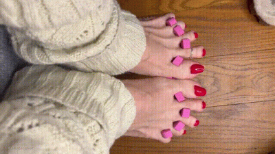 Cat Princess Shiny, Fresh, Red Pedicure, Long Toenails, Toering, Tattoos, MILF Feet, Foot Fetish