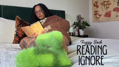 Fuzzy Sock Reading Ignore
